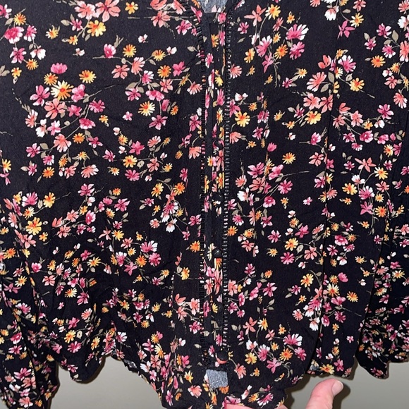 Floral blouse by hippie rose - Picture 2 of 5